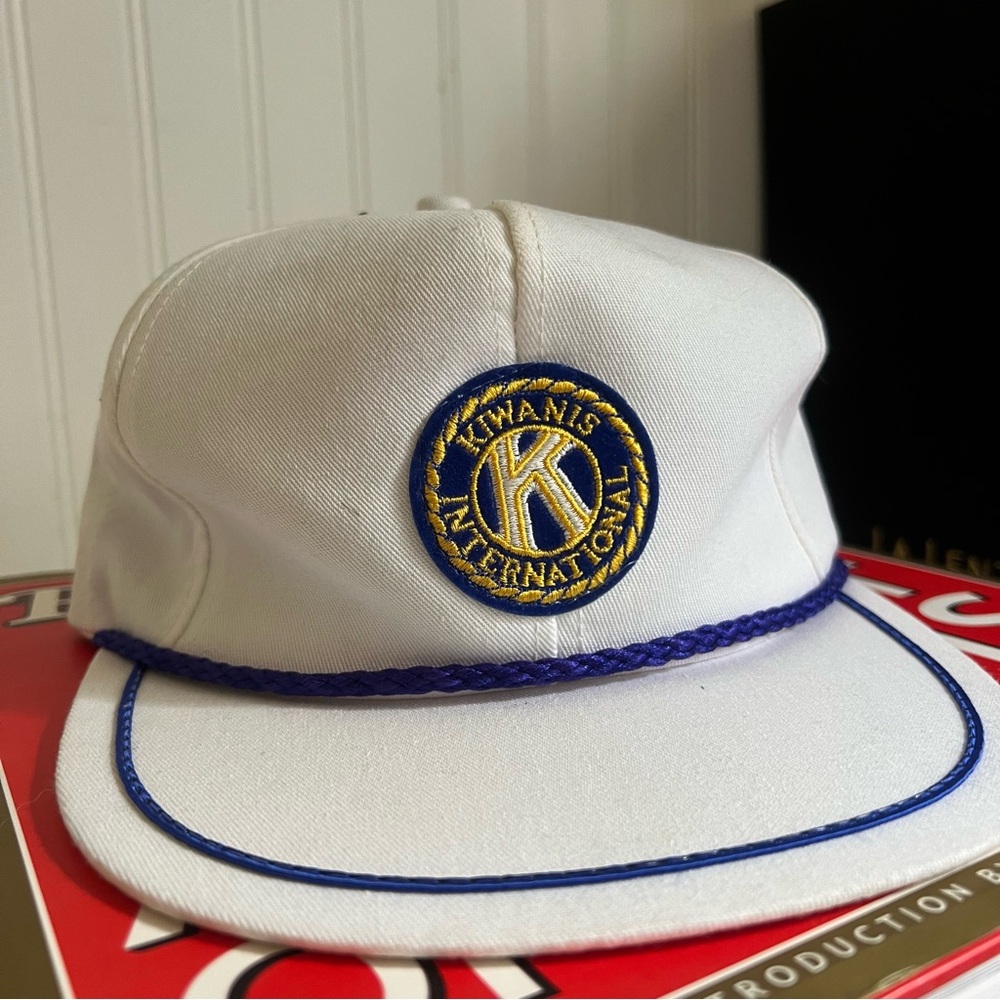 Vintage 80s/90s K-Brand Grandpa Rope Golf Hat Kiwanis International- White O/S